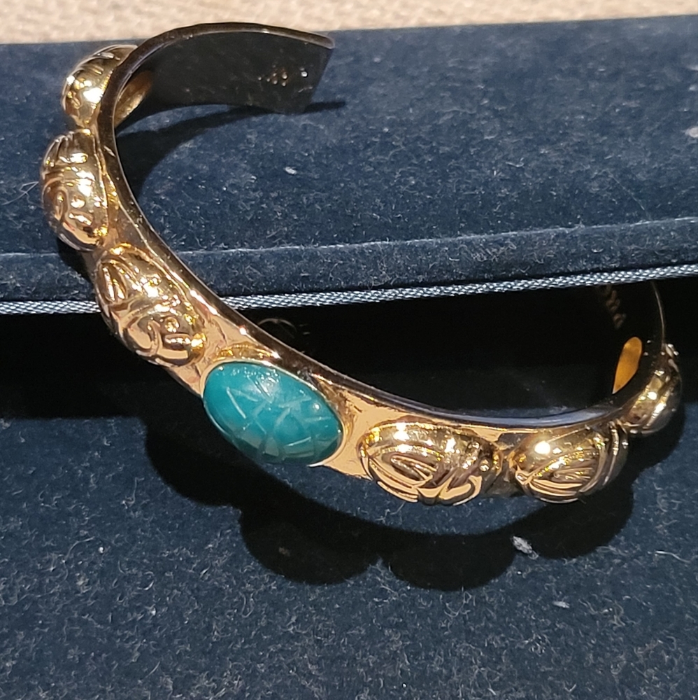 Jane Win Protect Scarab Cuff